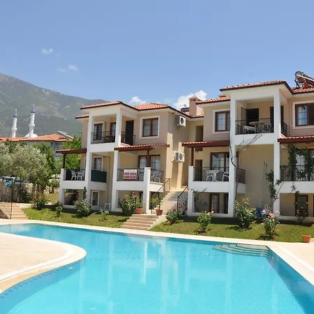 Ozalp Apart A4 Ortak Havuzlu Cedit