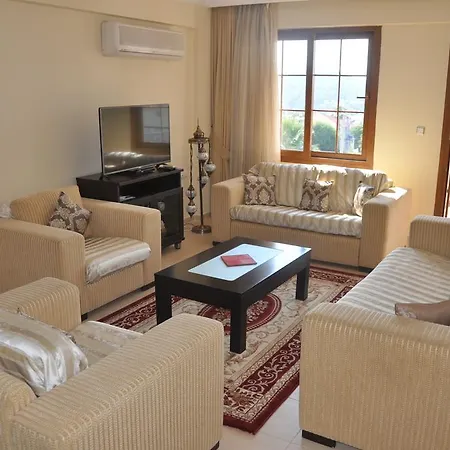 Apartment Ozalp Apart A4 Ortak Havuzlu