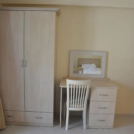 Apartment Ozalp Apart A4 Ortak Havuzlu Cedit